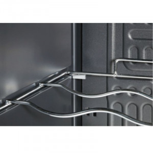 Juomavitrini - 28 pulloa